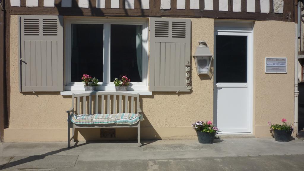 Meuble De Tourisme Le Gilliard Villa Chavanges Стая снимка